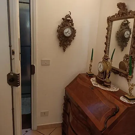 Casa Vacanze Con Terrazzo * סנרמו